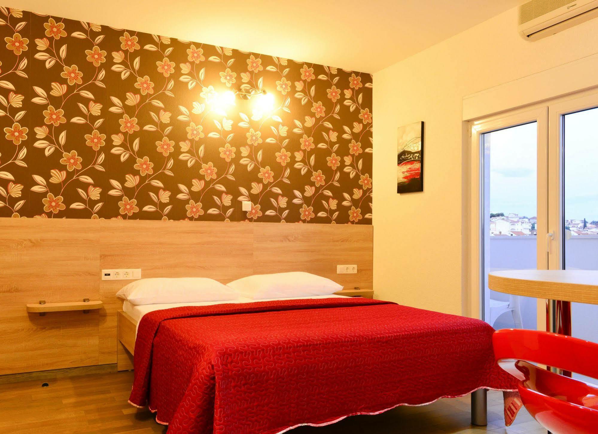 Luxury Apartments Villa Tea Trogir Exterior photo